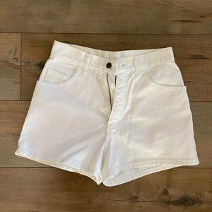 MODA INT'L Vintage London Jean White Shorts in Size 6